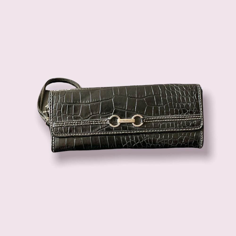 Nine West Black Wristlet Wallet